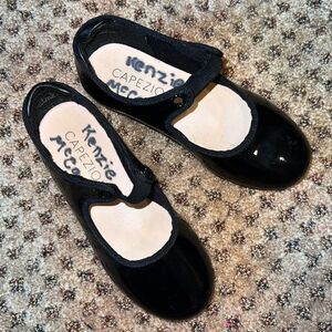 Capezio tap dance shoes